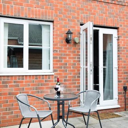 Walsall Group Accommodation 外观 照片