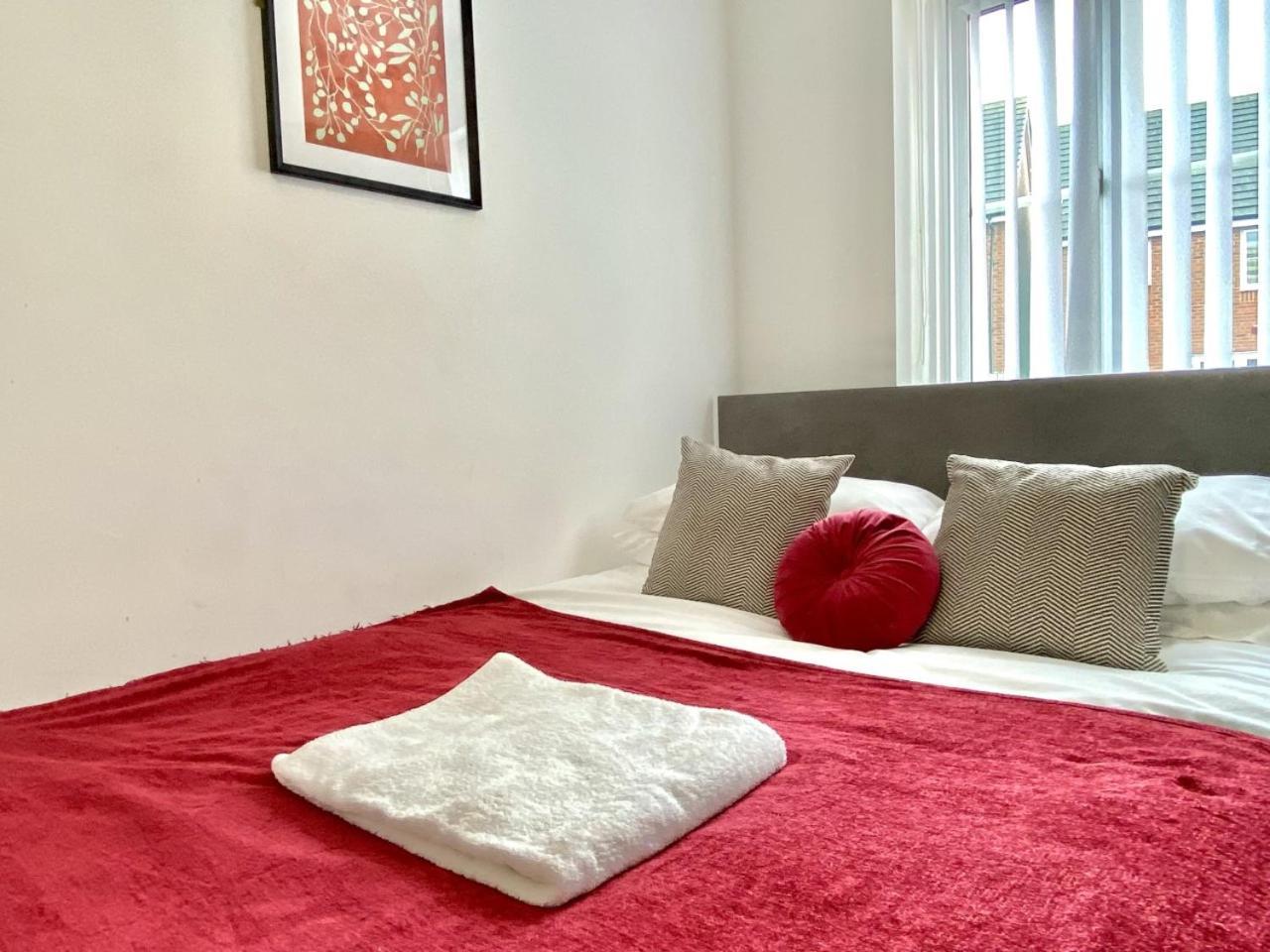 Walsall Group Accommodation 外观 照片
