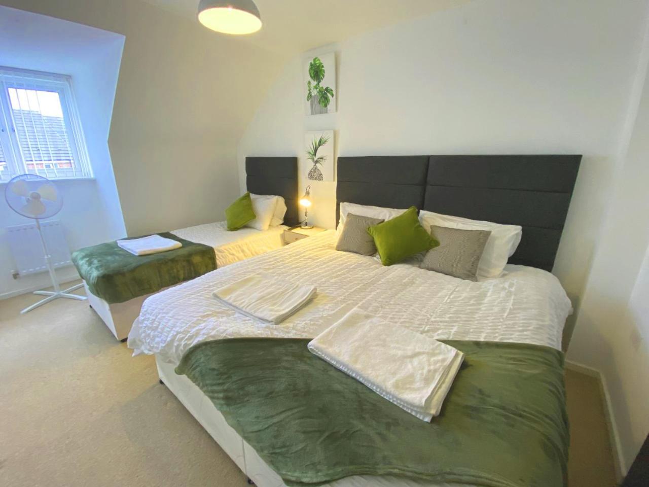 Walsall Group Accommodation 外观 照片