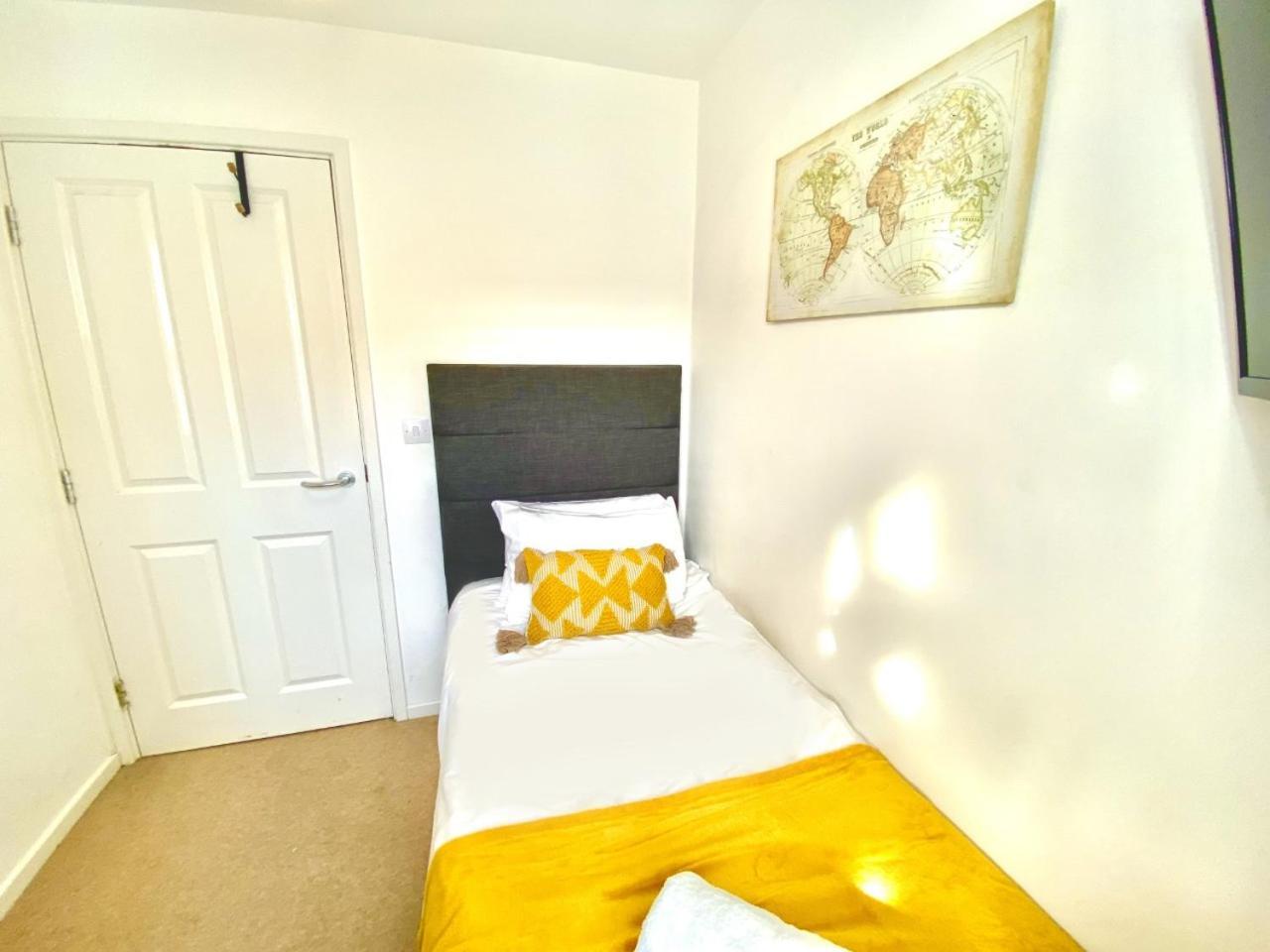Walsall Group Accommodation 外观 照片